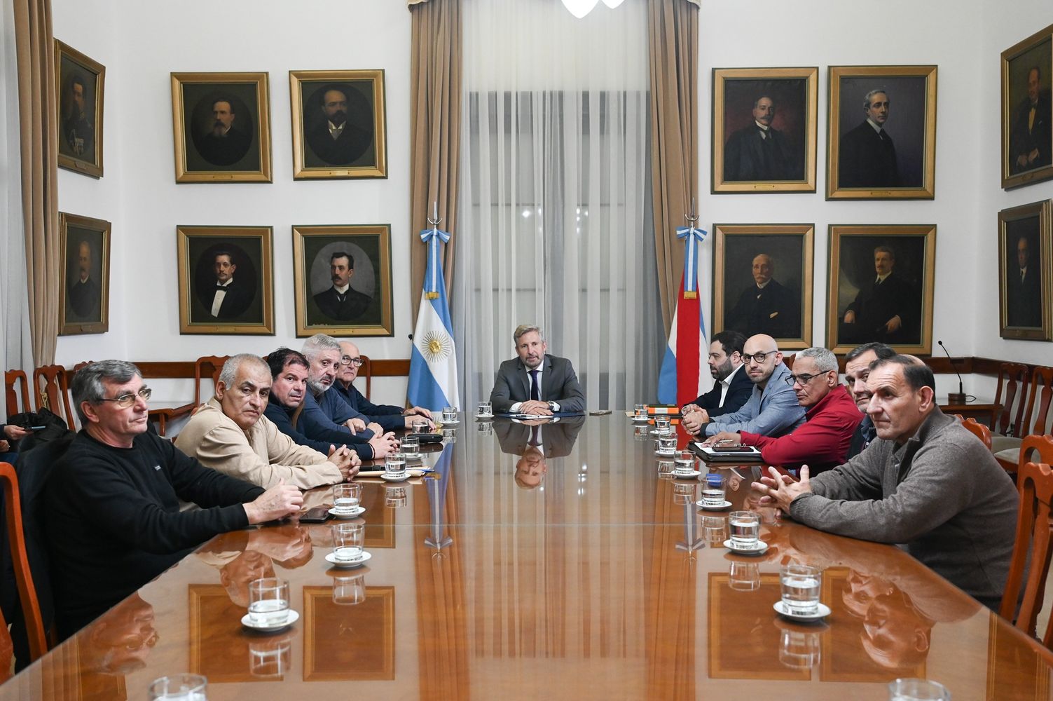 Frigerio con los Sindicatos