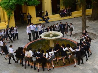 La historia del Colegio Nacional de Monserrat, el preuniversitario gratuito más antiguo del país