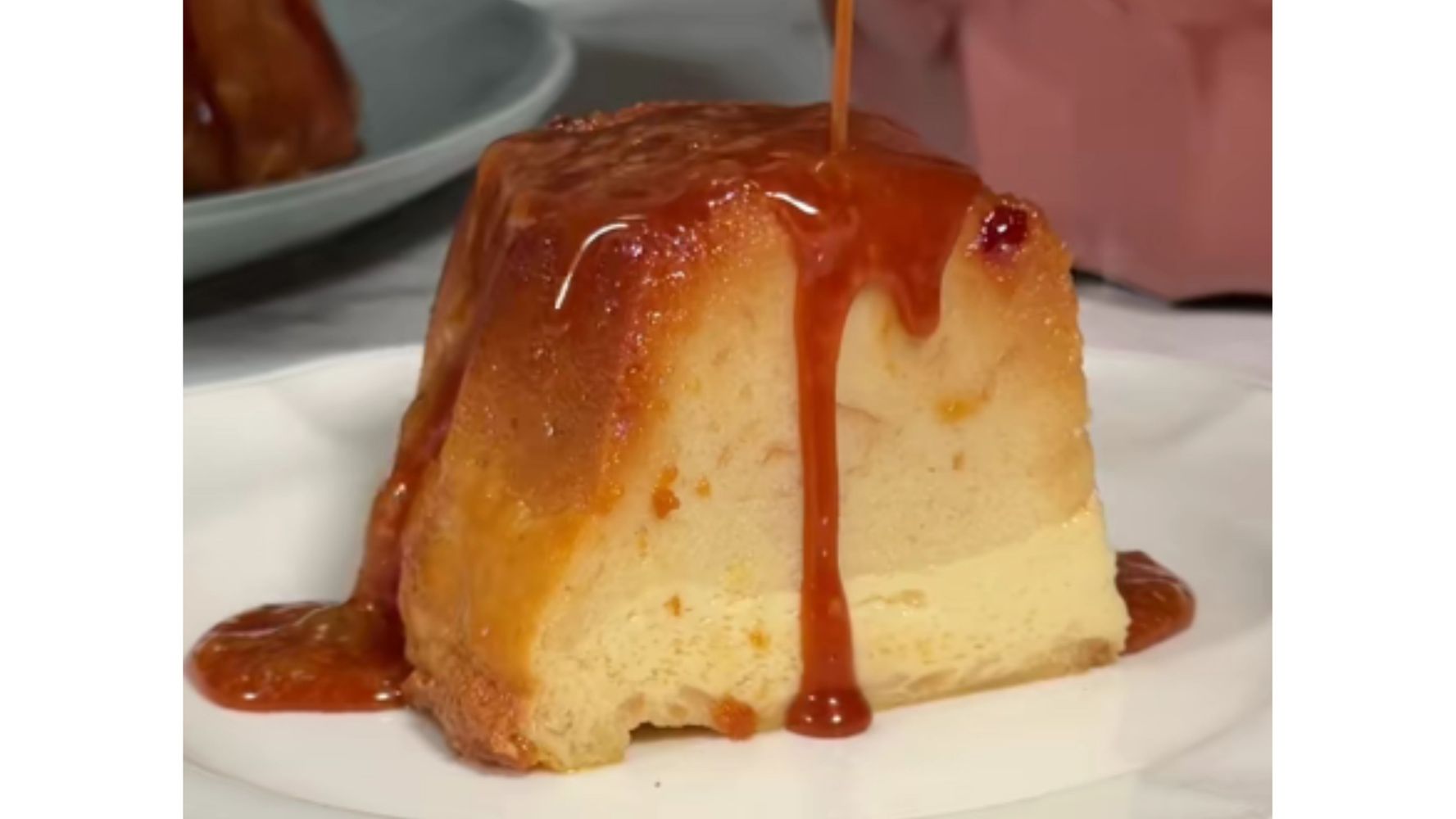 Así queda el budín de pan.