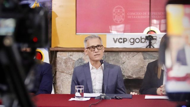 Avilés evocó los años de oscuridad para contrastarlos con el camino de transformación construido por la comunidad.