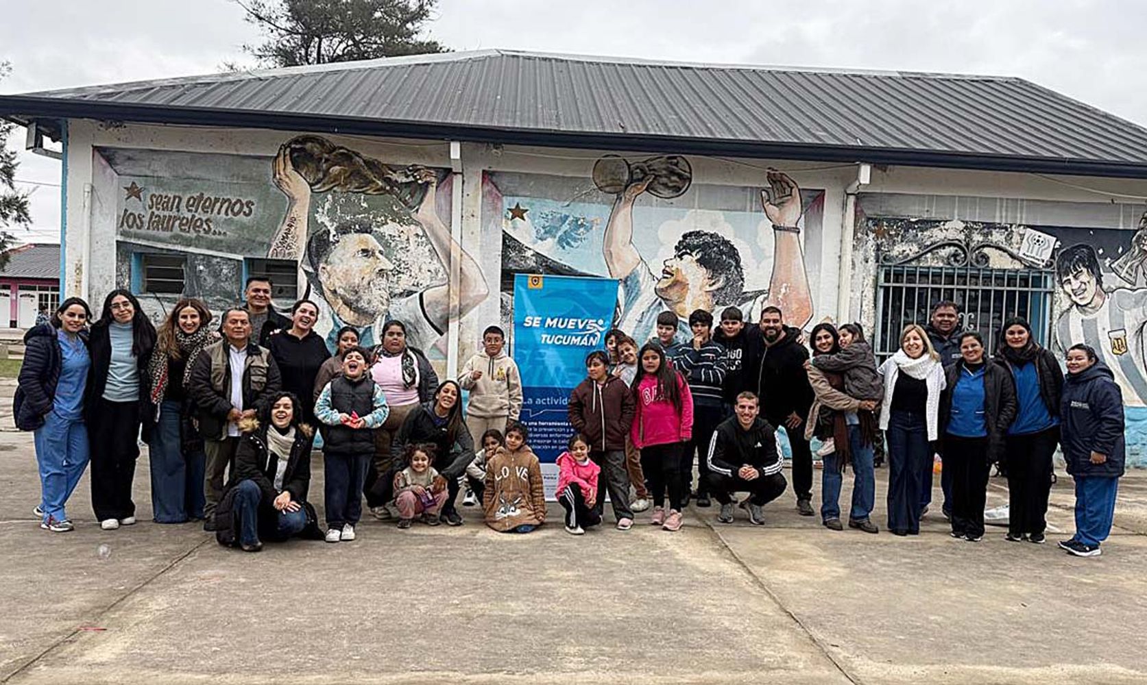 La jornada convocó a niños de la comunidad con propuestas recreativas y deportivas gratuitas.