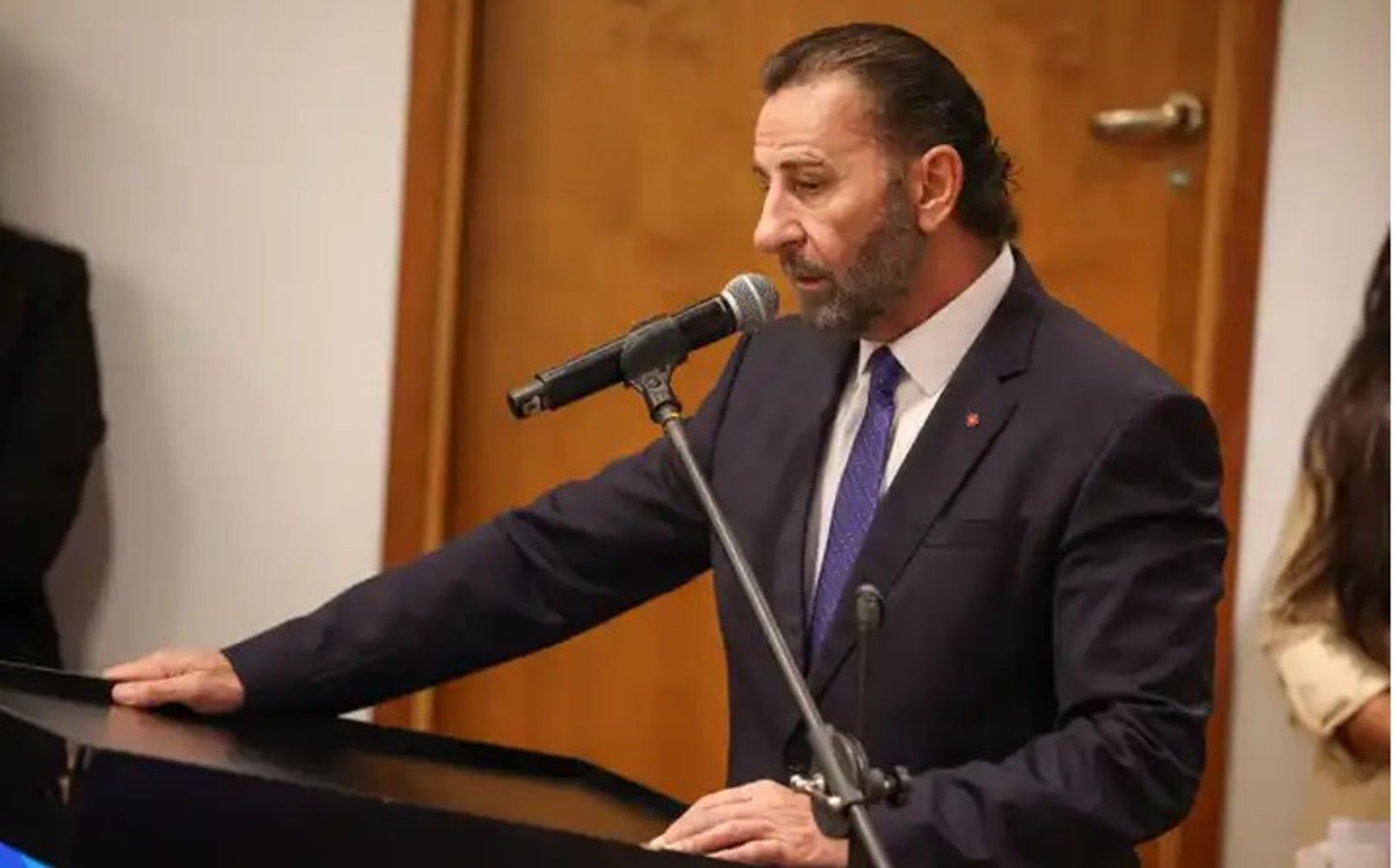 Juri destacó la importancia de dar una solución a la problemática que atraviesa el transporte.