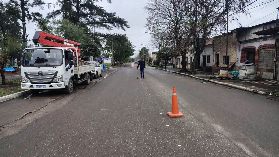 Acheral inició obras de iluminación y mejoras urbanas en uno de sus sectores más importantes.
