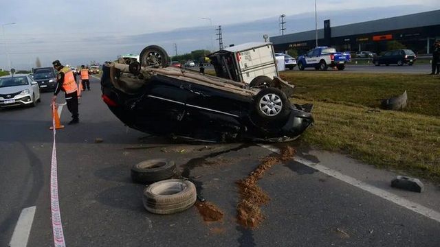 El auto del policía imputado por el choque en la Circunvalación de Córdoba.