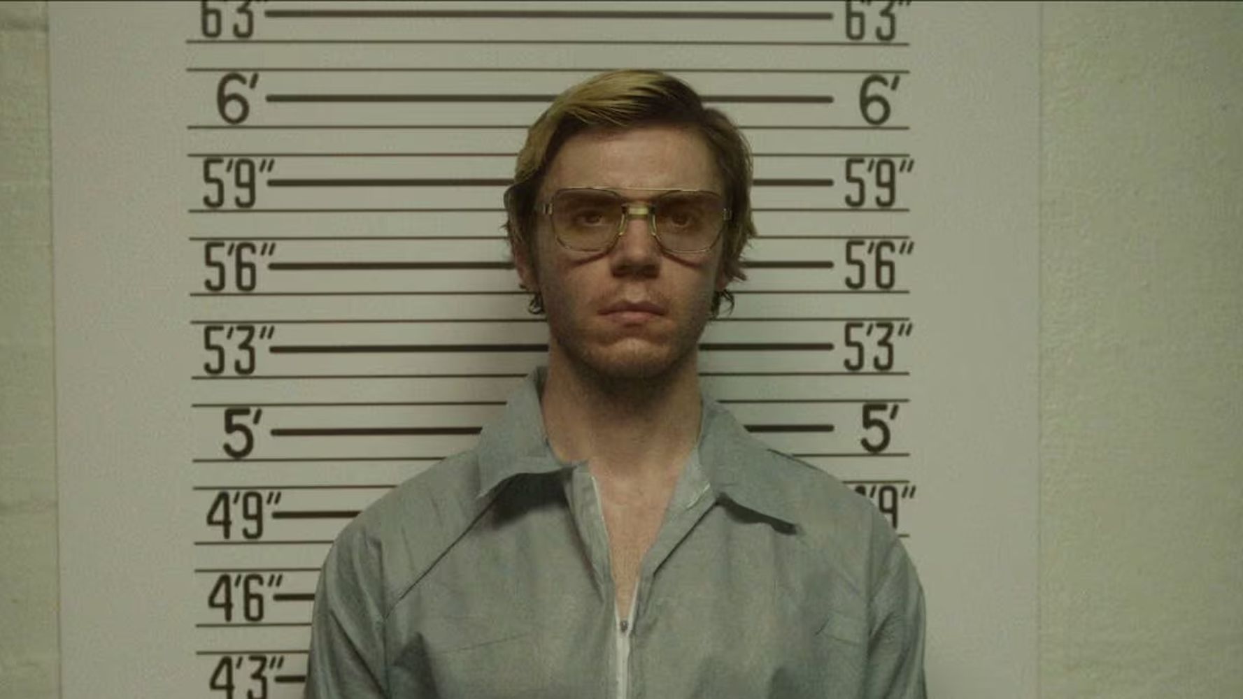 Evan Peters interpretó al asesino serial Jeffrey Dahmer en la exitosa producción de Netflix.