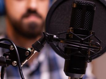 Un histórico periodista fue desvinculado de Radio Rivadavia: los motivos