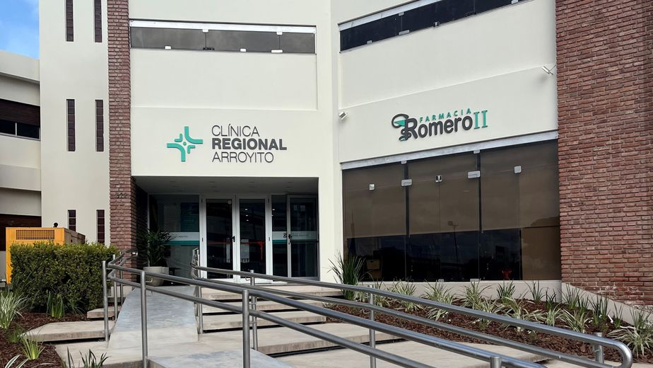 Clínica Regional Arroyito suma a Farmacia Romero II en una nueva etapa institucional