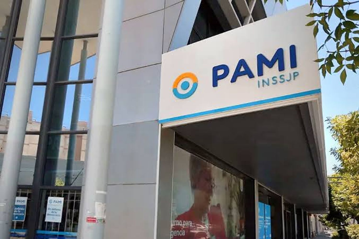 El Programa de Atención Médica Integral (PAMI) entregará medicamentos gratuitos para jubilados en agosto.