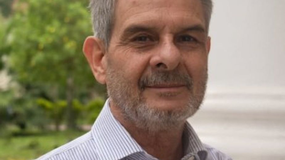 Sergio Pagani no podra ser candidato a rector de la UNT