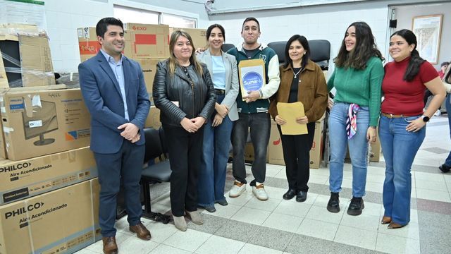 La medida busca mejorar las condiciones de trabajo de los equipos de salud y la atención a los pacientes.
