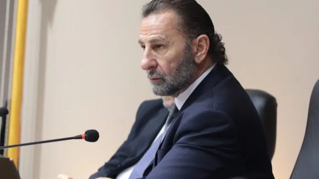 Fernando Juri explicó el alcance de la citación a funcionarios por los edificios irregulares.