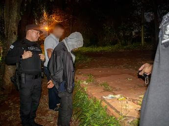 Detuvieron en Puerto Iguazú a dos hombres con cocaína y marihuana fraccionadas para presunta comercialización