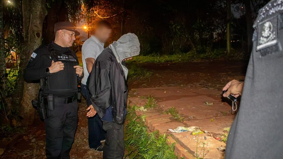 Detuvieron en Puerto Iguazú a dos hombres con cocaína y marihuana fraccionadas para presunta comercialización