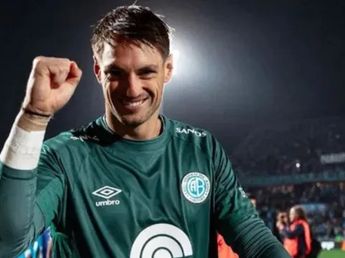 El arquero de Belgrano y un refuerzo de Talleres, citados por la Selección de Uruguay