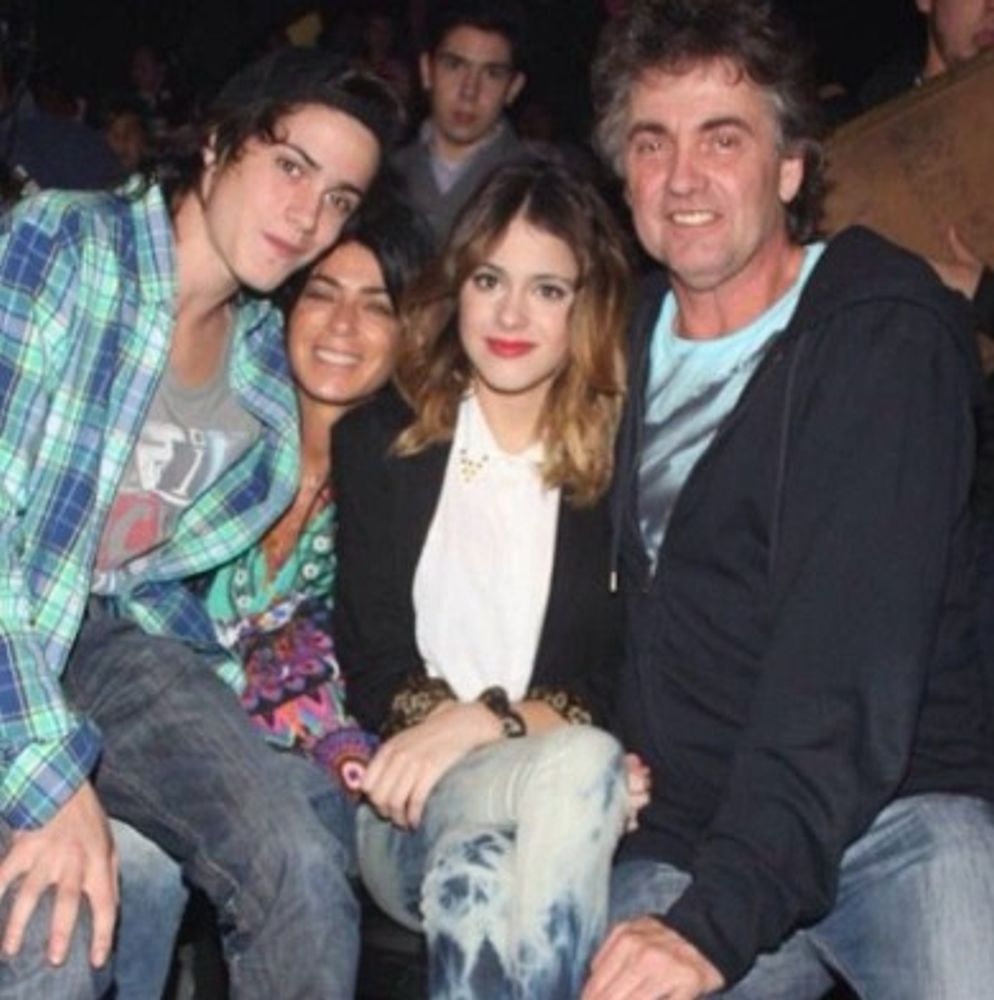 Grave interna familiar: por qué Tini Stoessel se distanció de sus papás antes del casamiento