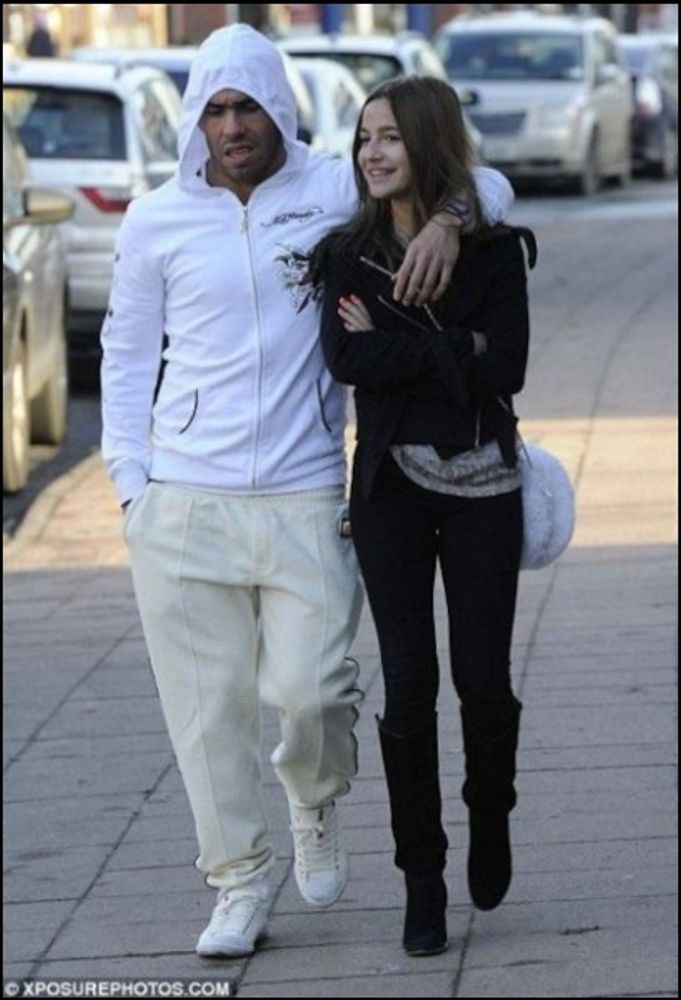 Qué pasó con la casa que, según decían, Carlos Tévez le había regalado a Brenda Asnicar