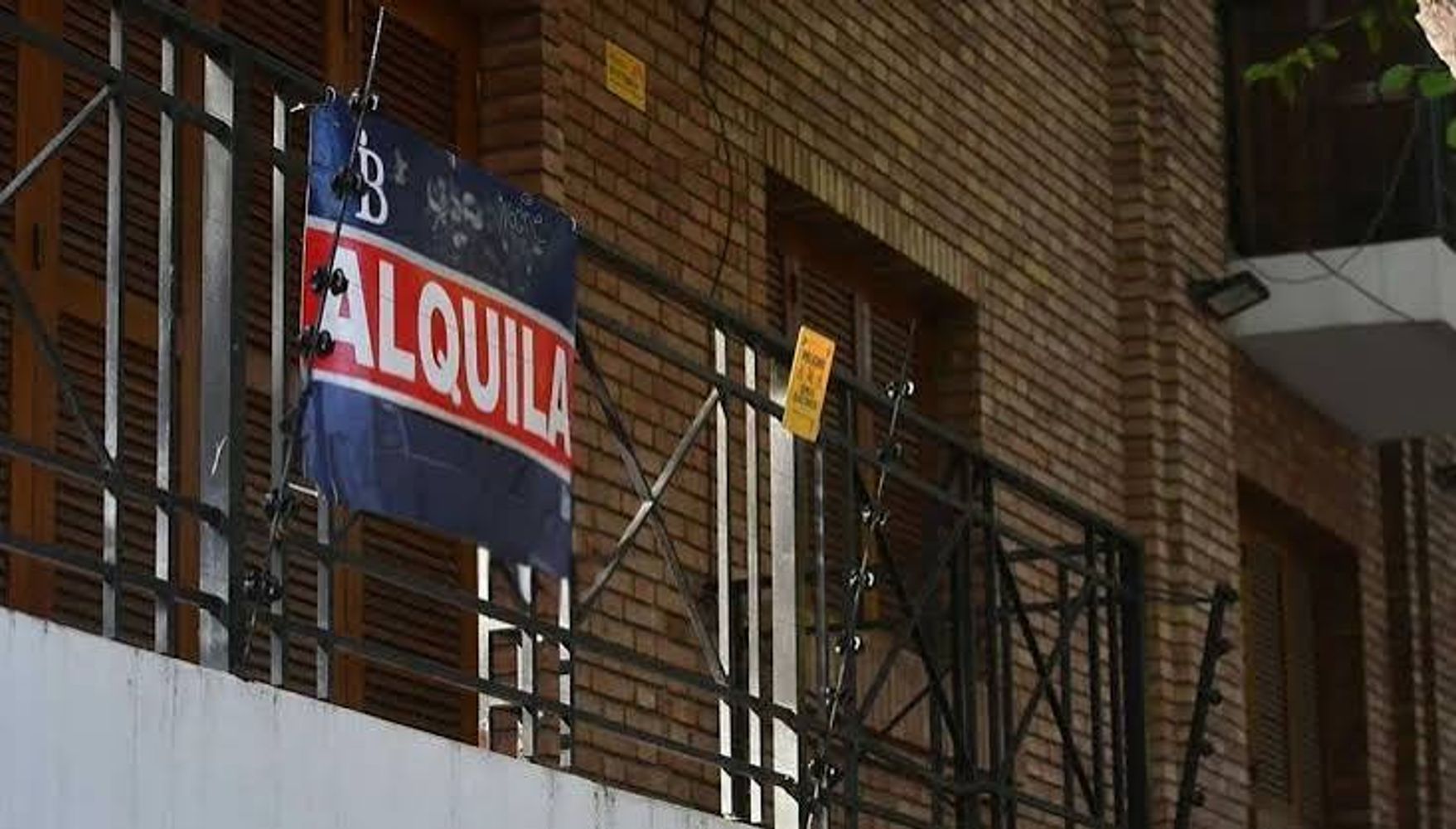 La Ley de Inviolabilidad de la Propiedad Privada busca incorporar un sistema de "desalojó exprés".