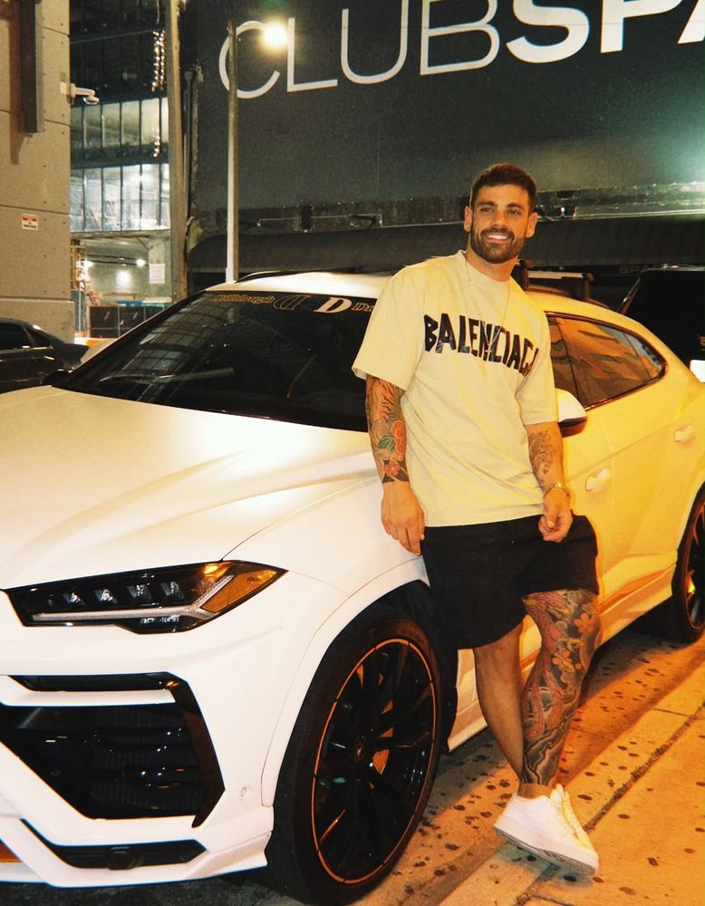 Marta Fort está conociendo a un joven uruguayo