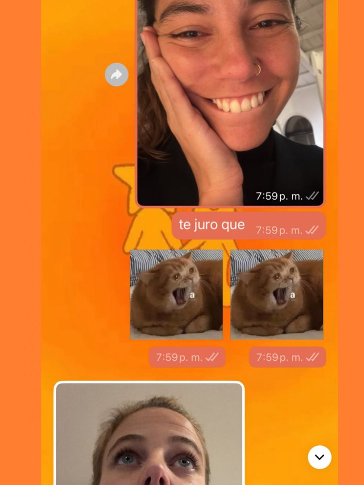 La conversación de los empleados con Justina Bustos.