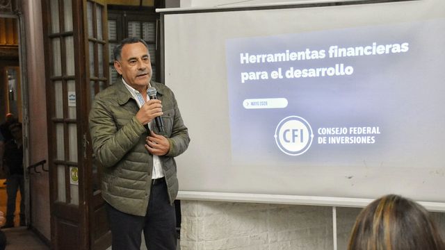 Ministro de Gobierno, Regino Amado.