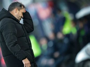 No se vio en TV: el cruce entre el DT de River y un plateísta por el "dale Chacho, son horribles"