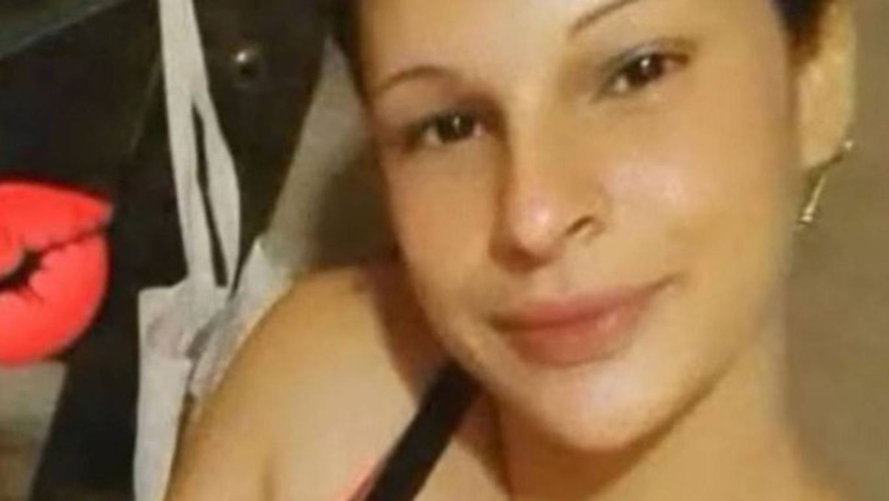 Daniela Armoa, de 26 años, fue apuñalada por su pareja frente a sus tres hijos.