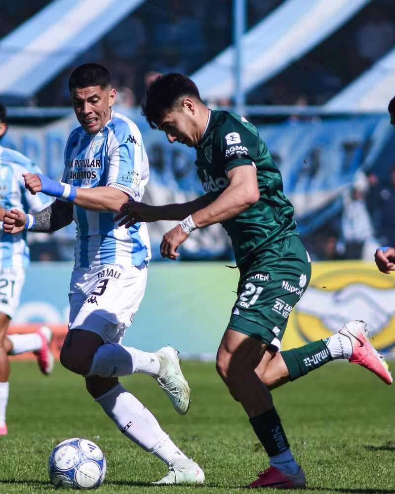 Julián Mavilla volvió a convertir nuevamente para la victoria de Sarmiento