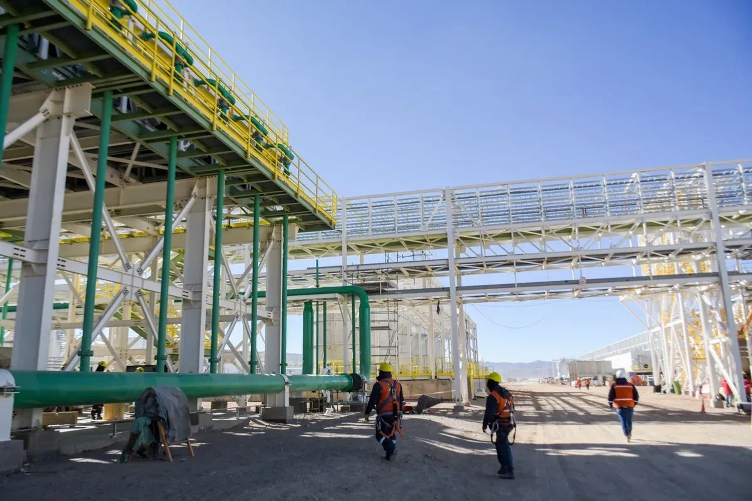 Para sostener su expansión en las provincias donde se concentran los nuevos proyectos, la industria minera debe comenzar a formar a los técnicos, profesionales y especialistas que necesitará en los próximos años.