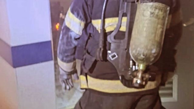Los efectivos llegaron a tiempo, controlaron el fuego en el sector de máquinas y no hubo personas heridas.