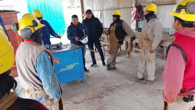 La constructora Chediack paralizó las obras de la Ruta Nacional 34 por falta de pago de una deuda de 19.000 millones de pesos. La situación afecta a 180 trabajadores, dijo la UOCRA Jujuy.