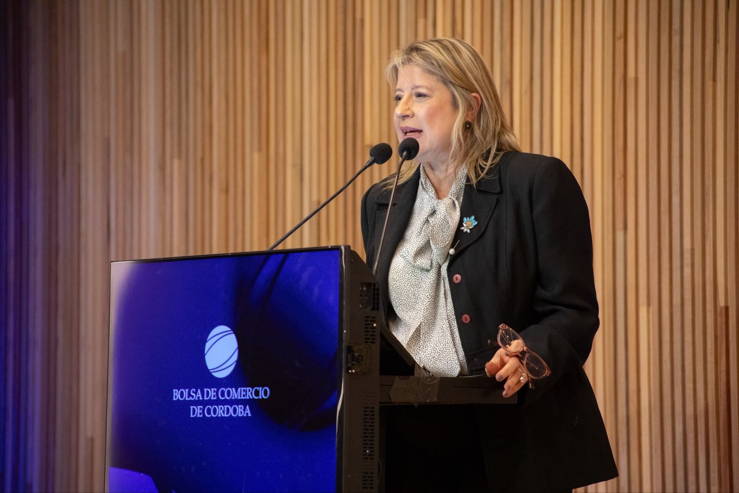 Alejandra Monteoliva, ministra de Seguridad, y su exposición en Córdoba.