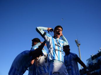El jugador de Racing que festejó como un ex Talleres el triunfo el gol del triunfo en Nueva Italia