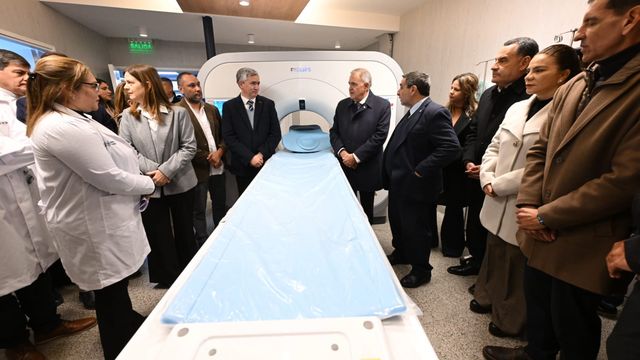 El equipo se suma a la red provincial de alta complejidad que, según el Ministerio de Salud Pública, ya suma 11 tomógrafos.