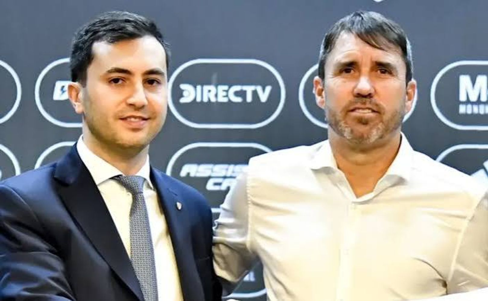 Di Carlo bancó a "Chacho" Coudet.