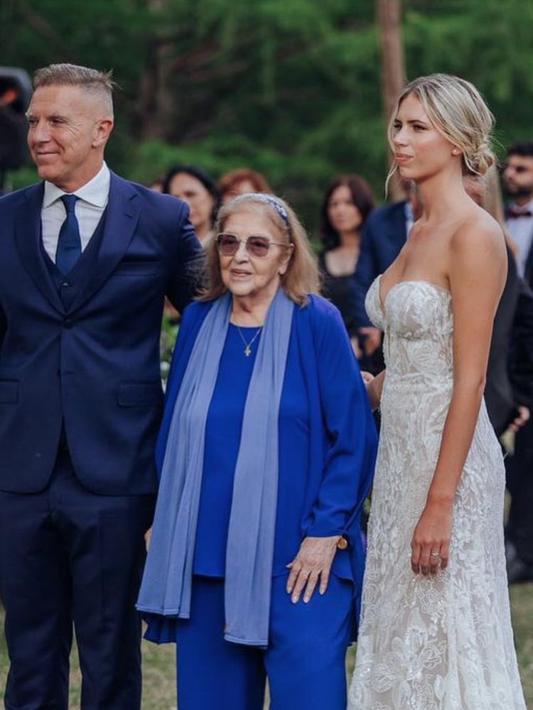 Fantino junto a su madre, Chita
