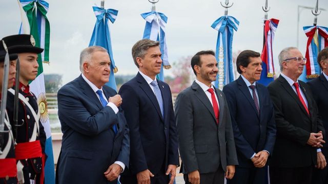El gobernador participó de la 24ª Asamblea del Norte Grande, centrada en gas, tarifas de transporte e infraestructura.