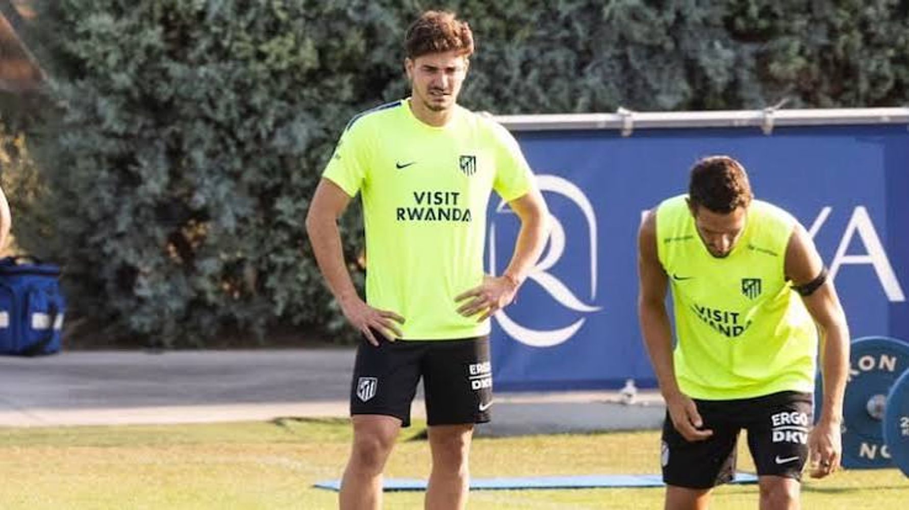 El delantero volvió a entrenar en el Atlético de Madrid.