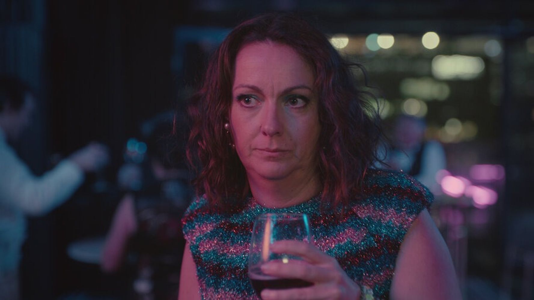Celeste Barber interpreta a Liv Healy, la protagonista de Wellmania.