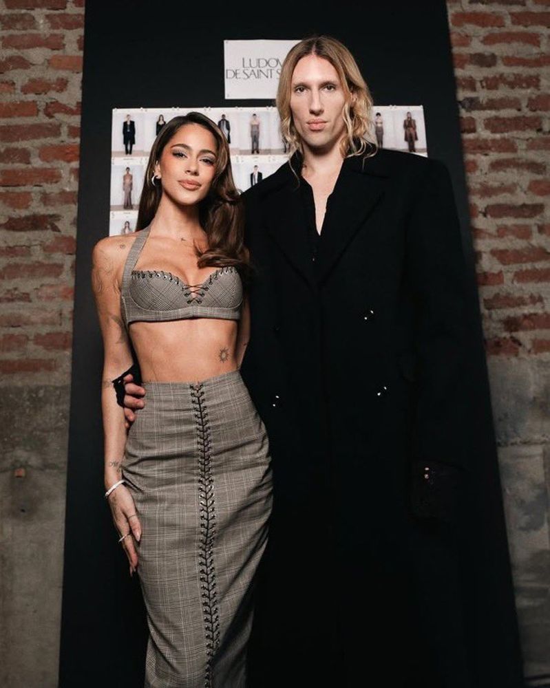 La cantante y el diseñador ya se habían encontrado en una Fashion Week de París.