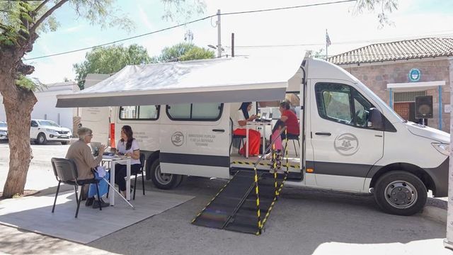 La Oficina Móvil de Atención Primaria Jurídica atenderá este jueves en la Plaza de la Comuna.