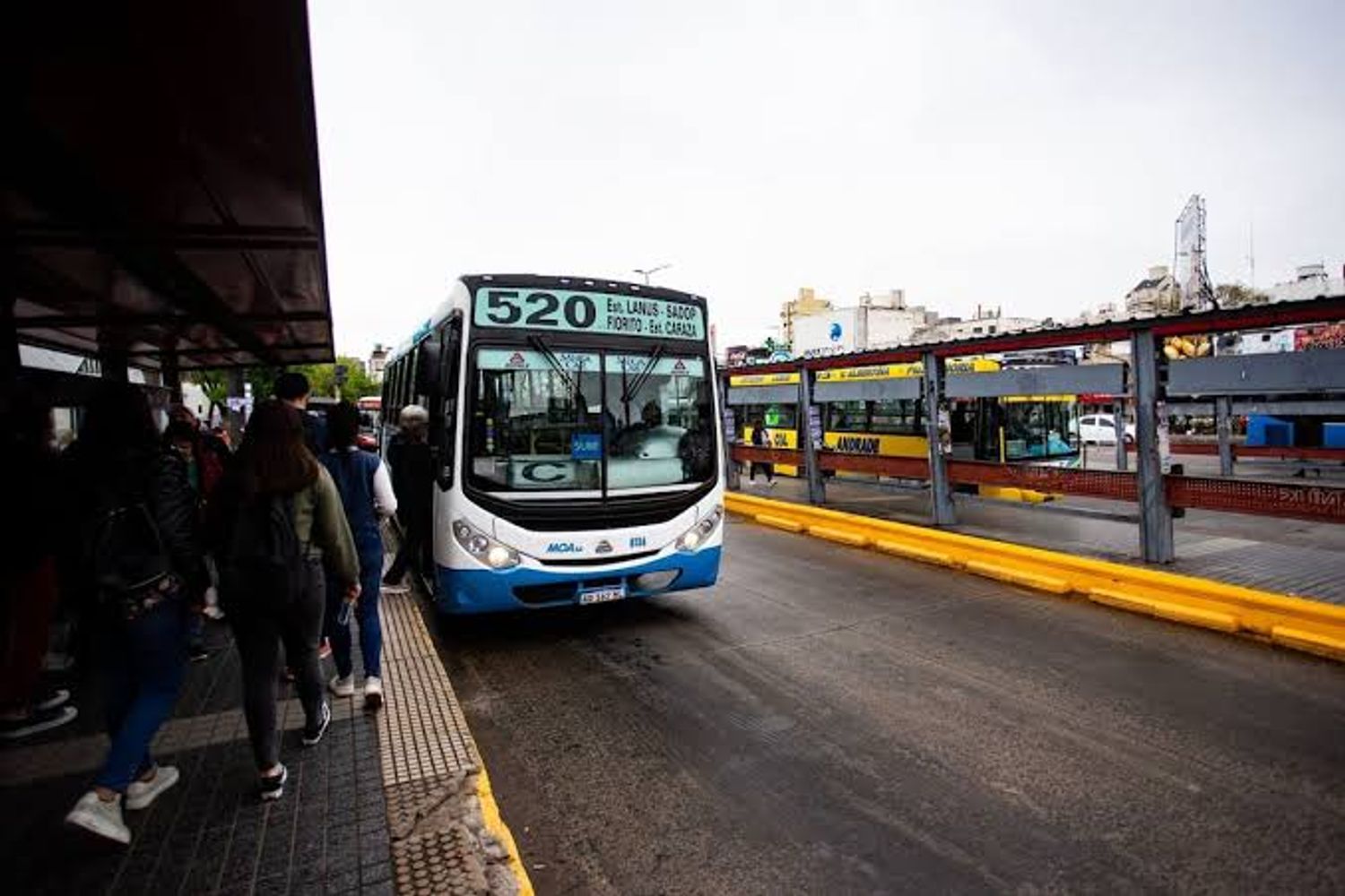 La Unión Tranviarios Automotor (UTA) anunció un paro de transporte por 24 horas que afectará a distintos puntos del país.