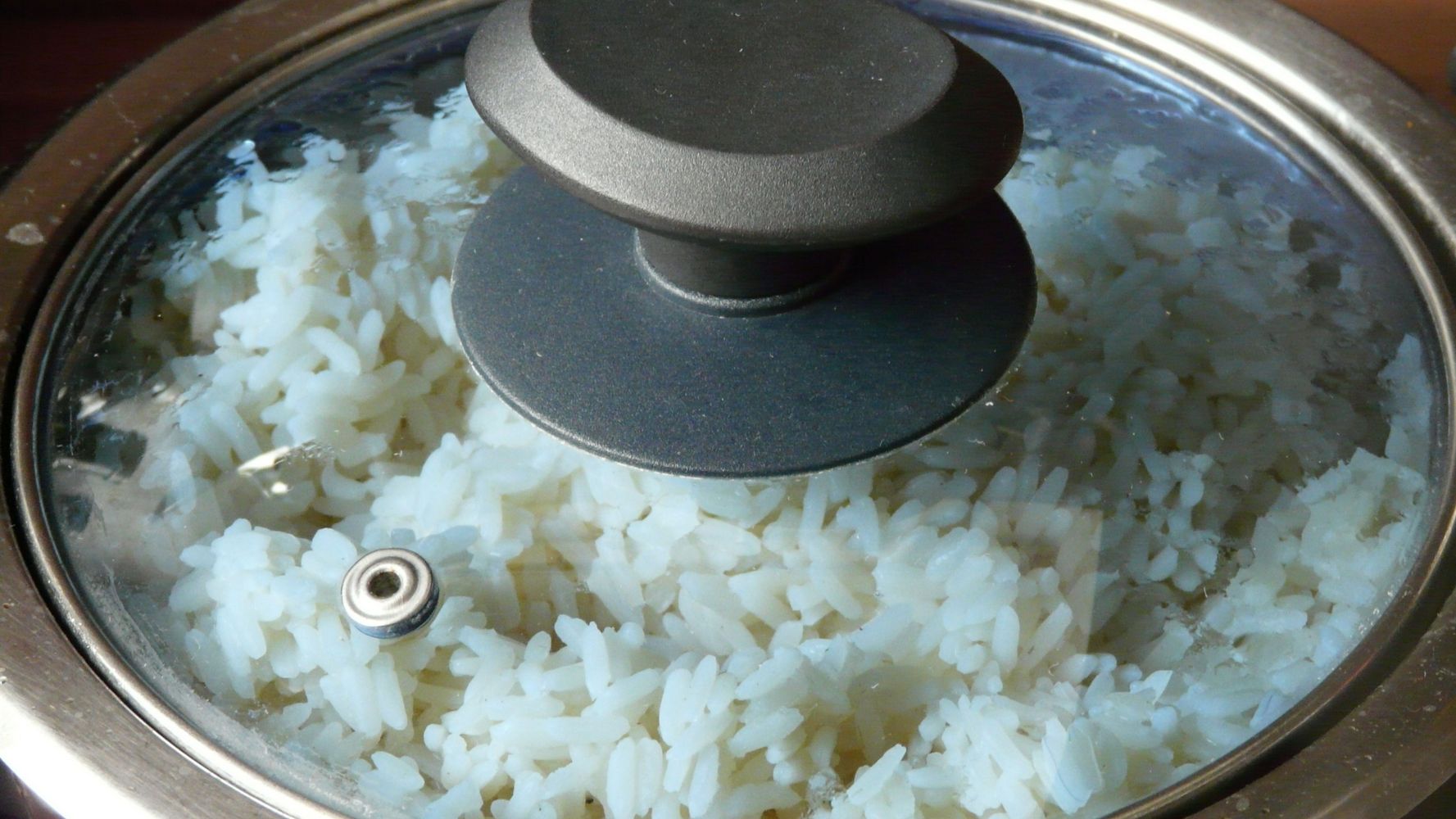 El truco de la tapa.