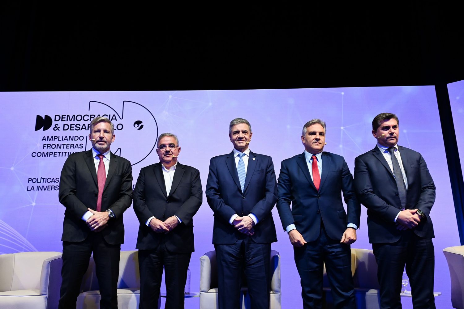 Rogelio Frigerio junto a sus pares de Catamarca, Raúl Jalil; de San Juan, Marcelo Orrego; de Córdoba, Martín Llaryora; y el jefe del gobierno de Buenos Aires, Jorge Macri.