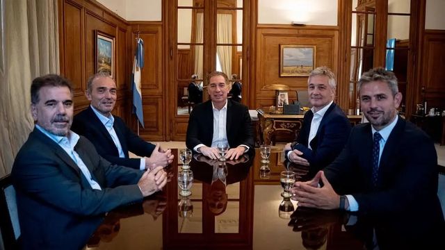 Primer acercamiento con miras a 2027