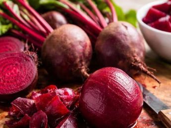 Cómo cocinar remolacha: el truco de los chefs expertos para que no pierda su color ni sus nutrientes