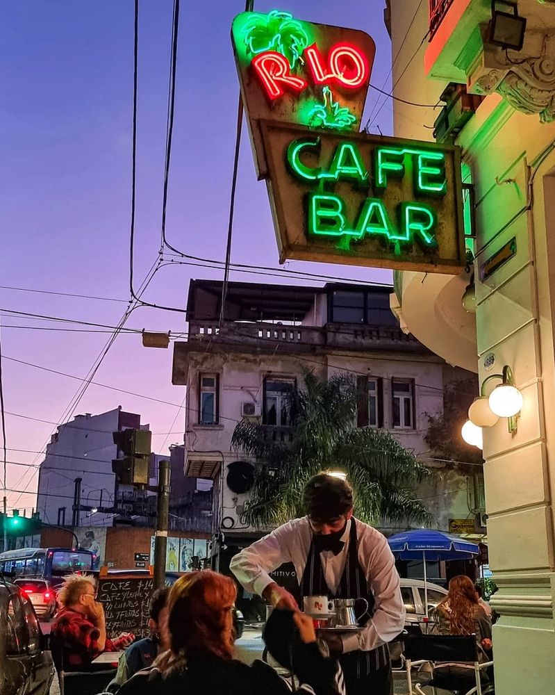 Cierra el emblemático bar porteño Río Café: dónde queda y hasta cuándo se podrá visitar