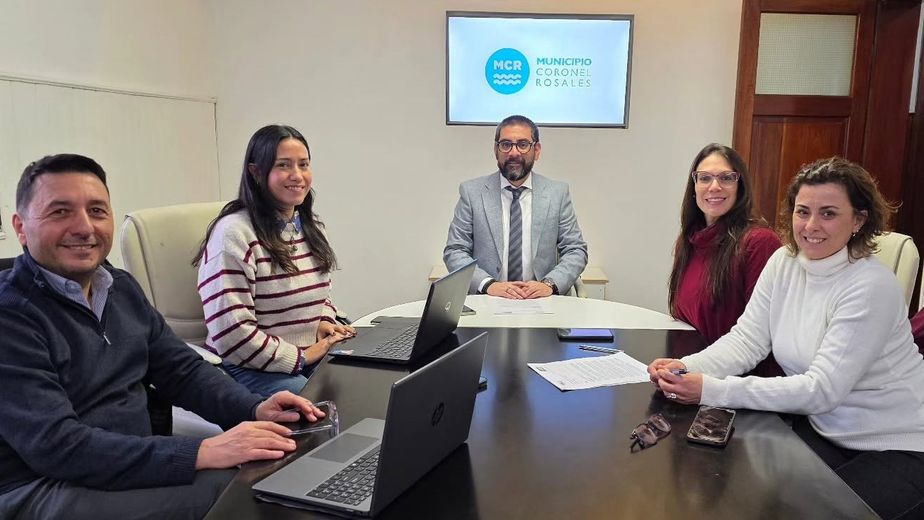 "Ningún concejal de la oposición acompañó el congelamiento de sueldos de la planta política"