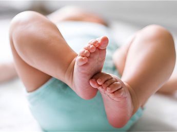 Mató a su bebé de 13 semanas con un secador de pelo y recibió una polémica condena