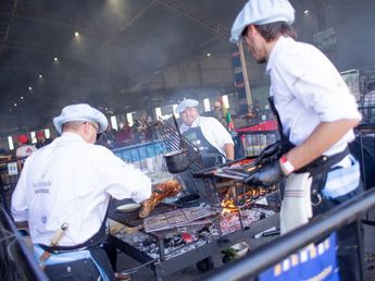 El finde XXL llega con Brasa y Botella: fuego, vino y una competencia única que cruza fronteras
