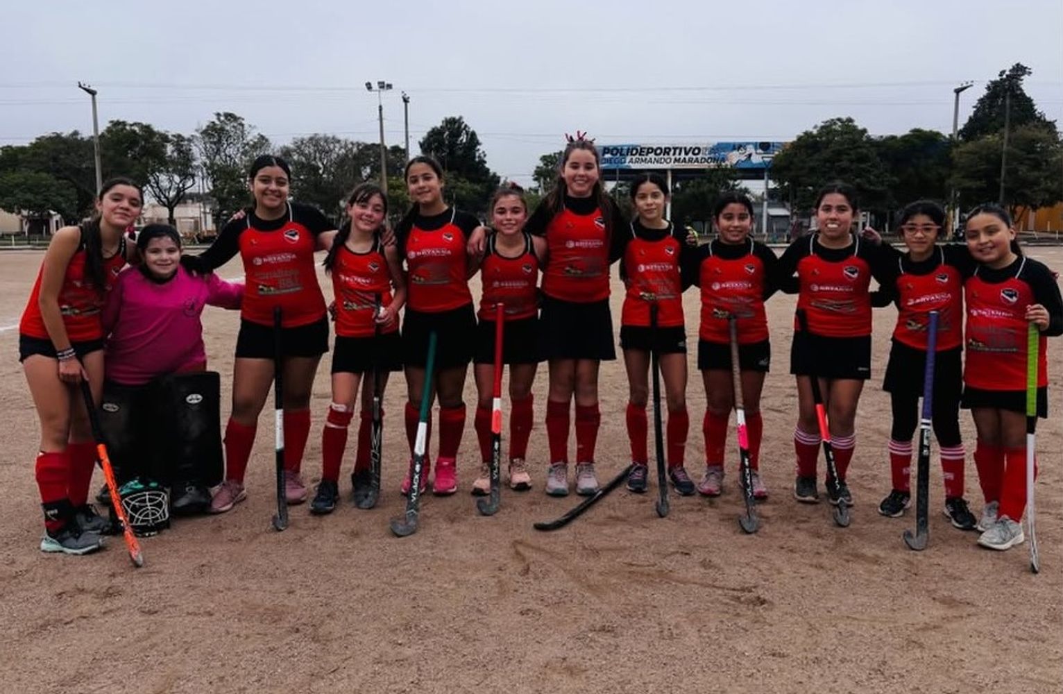 El Hockey del Centro Vecinal Nicolás Batalla se consagró Campeón del Torneo Apertura de la FOSH